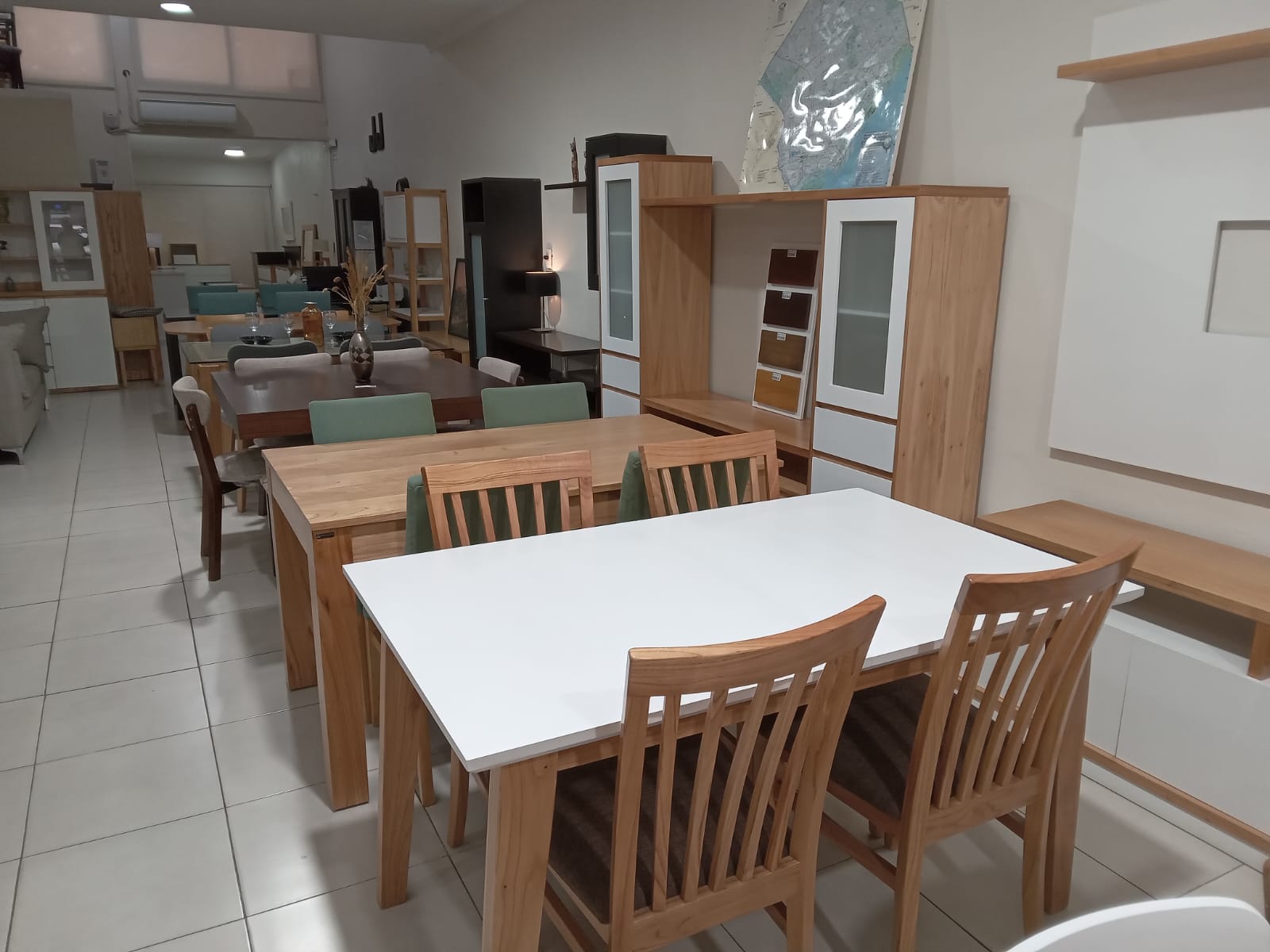Showroom Amoblamientos JJ Rivadavia 7642 Flores
