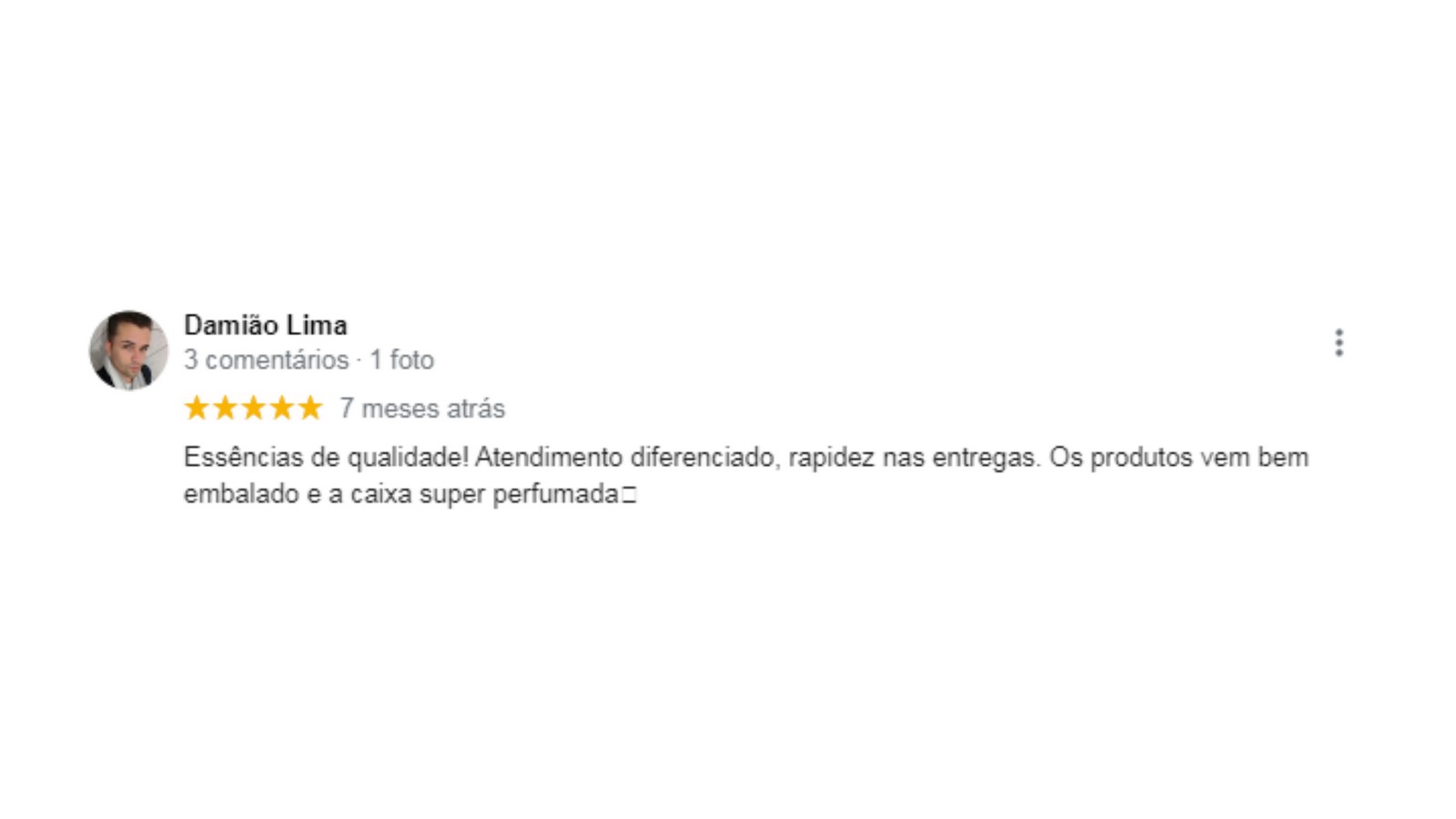 Depoimento de cliente sobre essências de qualidade, atendimento diferenciado e rapidez nas entregas