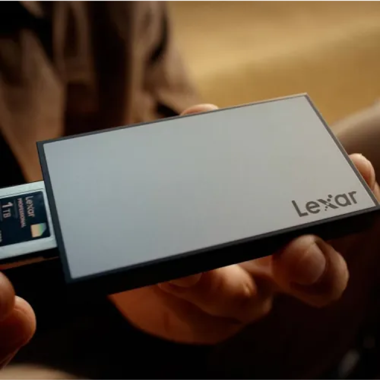 Lector Lexar® Professional Workflow CFexpress™ Tipo B WF740 LPWF740N  MEGA-IMPORT Argentina www.mega-import.com.ar 