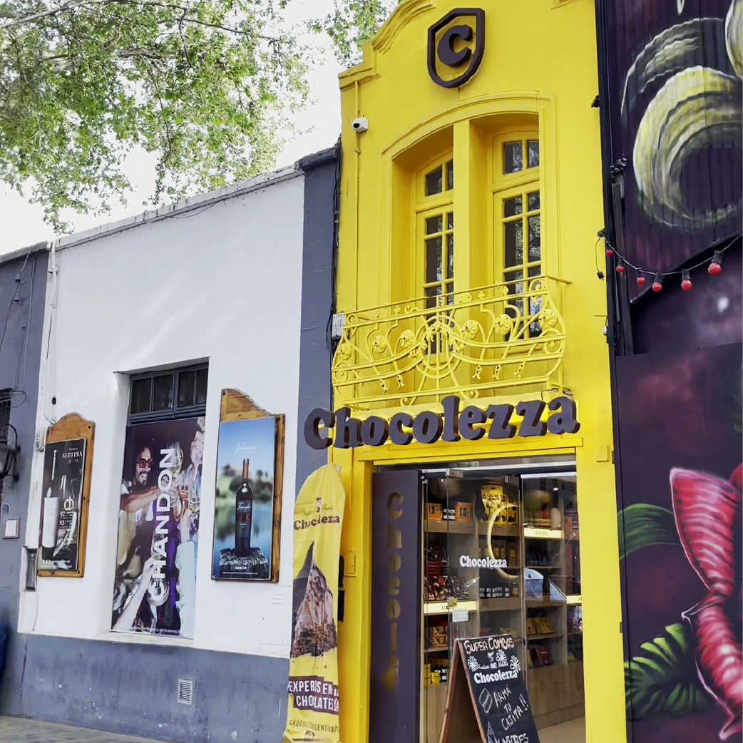 Foto del local en Arístides Villanueva