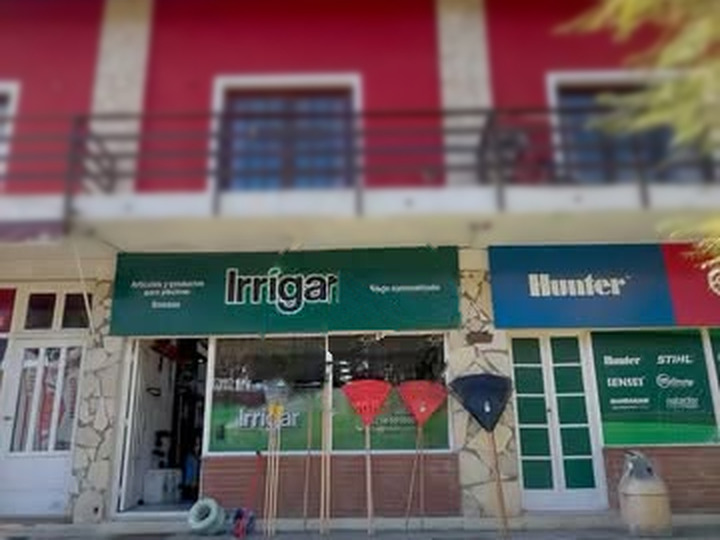 Frente del local Irrigar en Pinamar