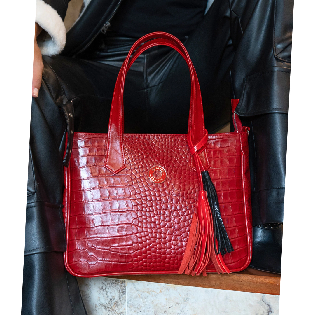 Banner de la categoría Carteras de CUERO ARGENTINO