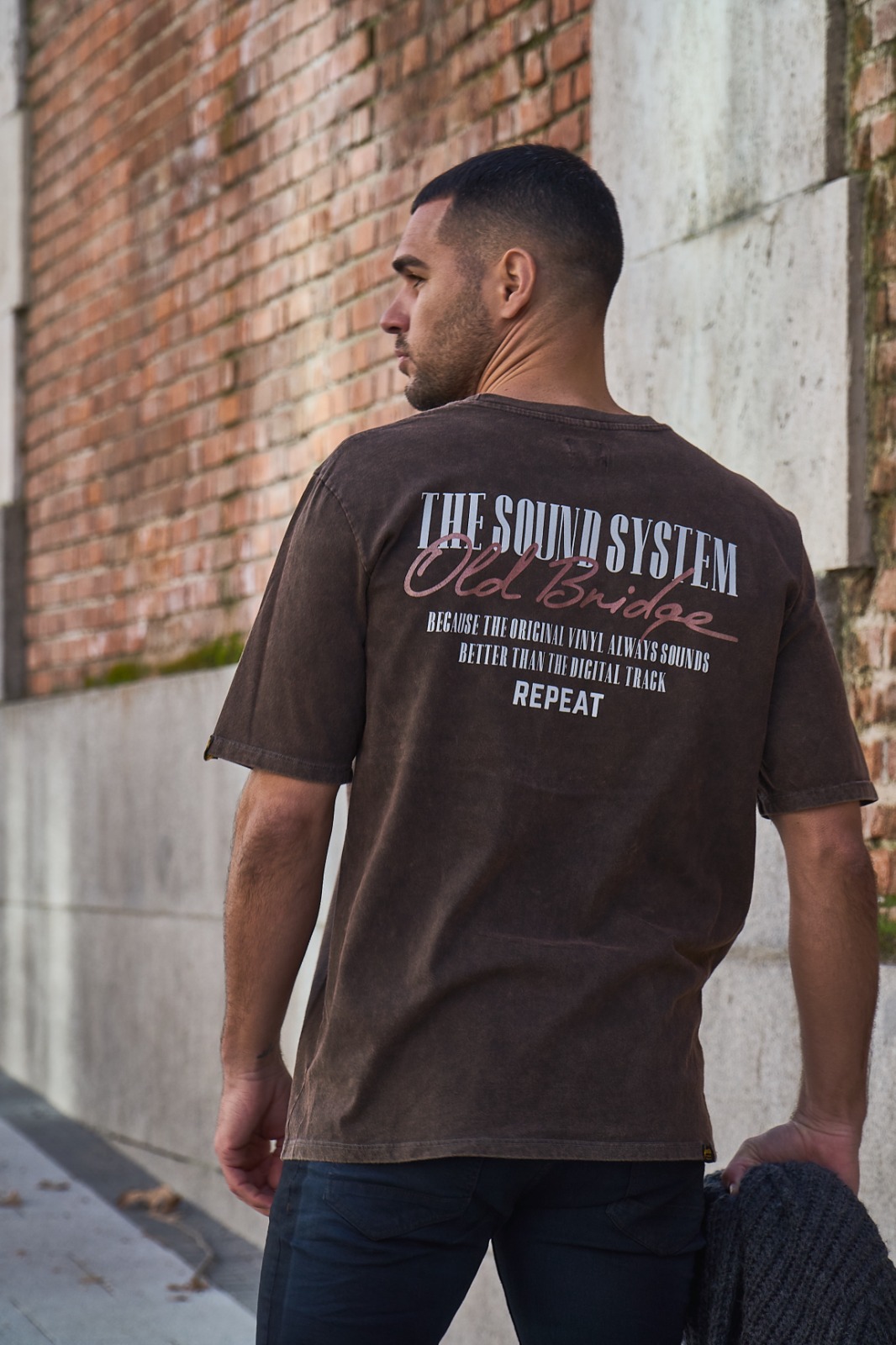 Remera System 16SA3