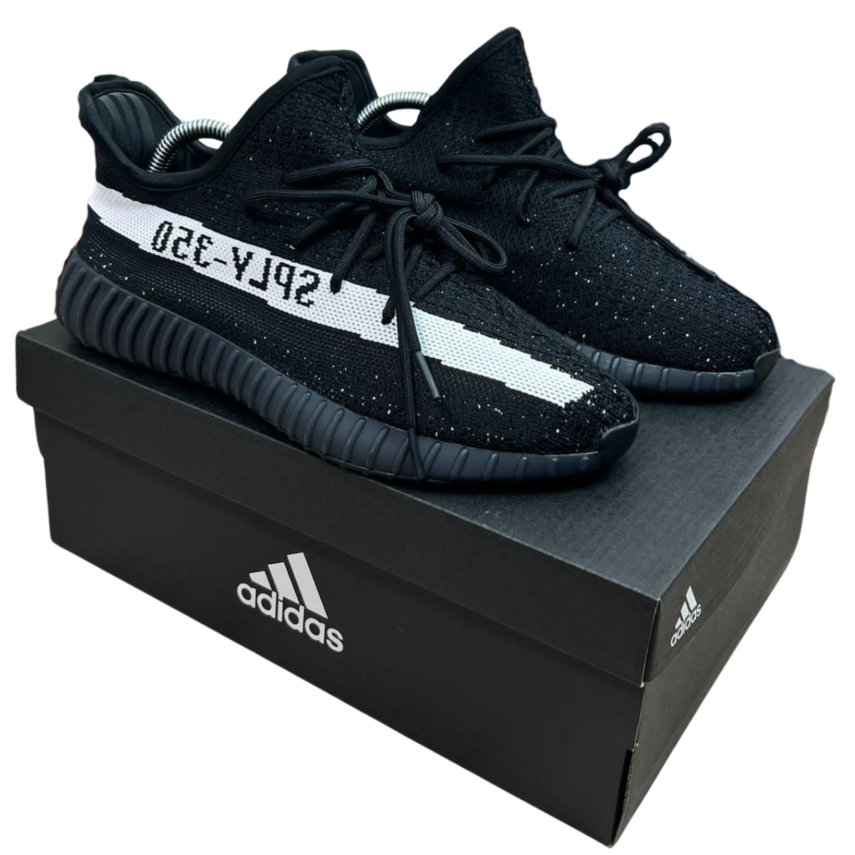 tenis yeezy hombre