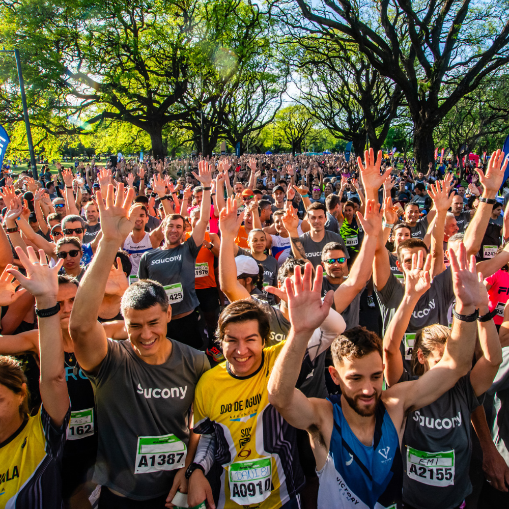 VOLVEMOS JUNTOS. CORREMOS JUNTOS