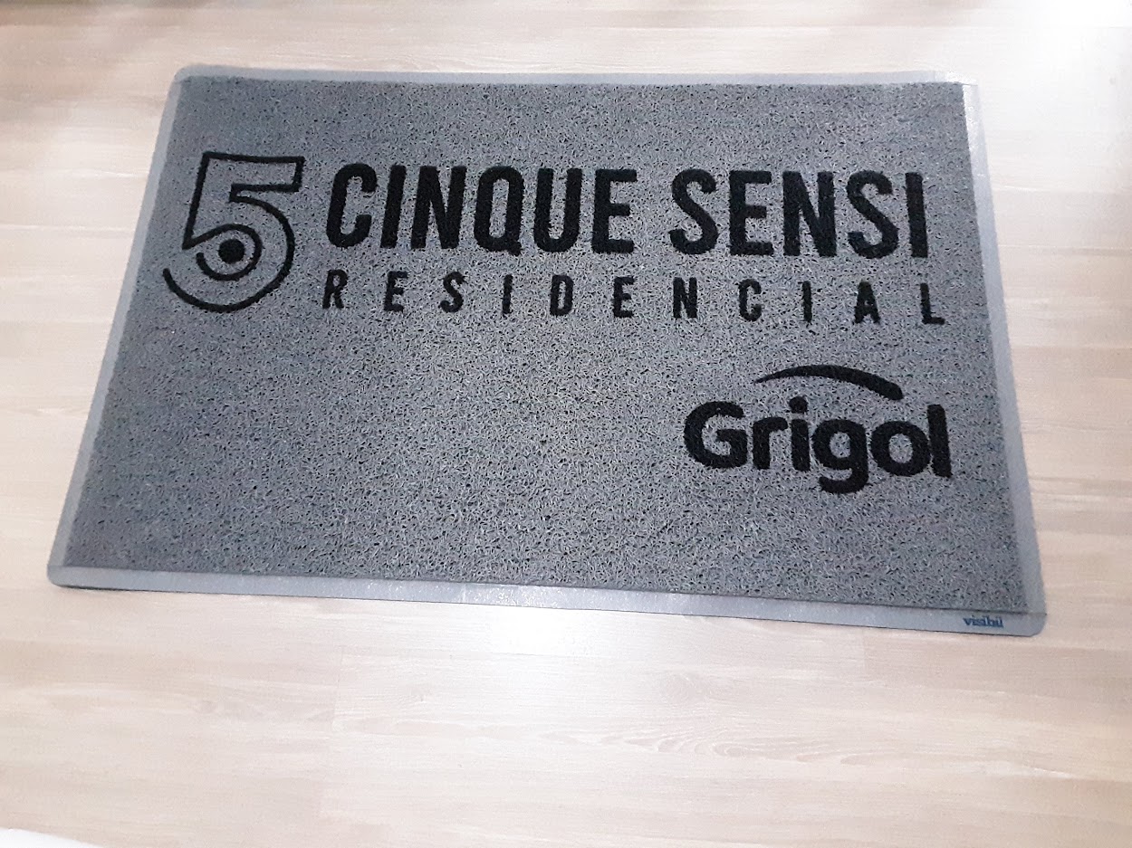 Tapete em vinil na cor cinza personalizado para construtora Grigol em Lagoa Vermelha