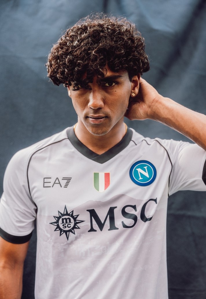 Camisa Napoli II Away 2023 2024 Masculina Modelo Torcedor Fan Branca