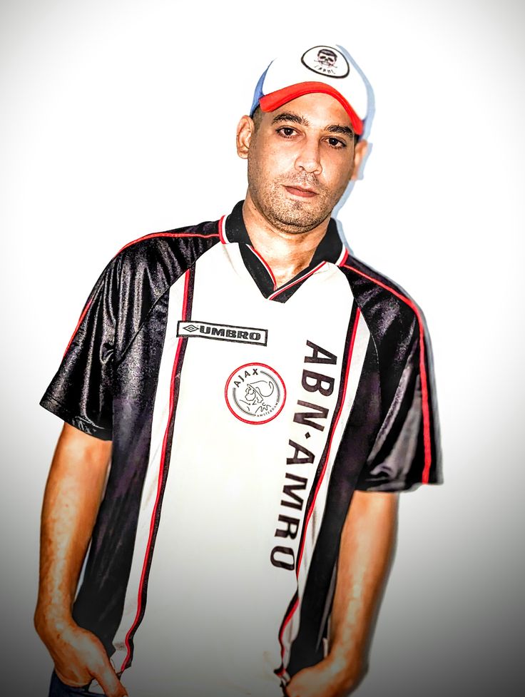 camisa-ajax-retro-98-99-branca-preta-1998-1999-masculina-modelo-torcedor-van-der-sar-