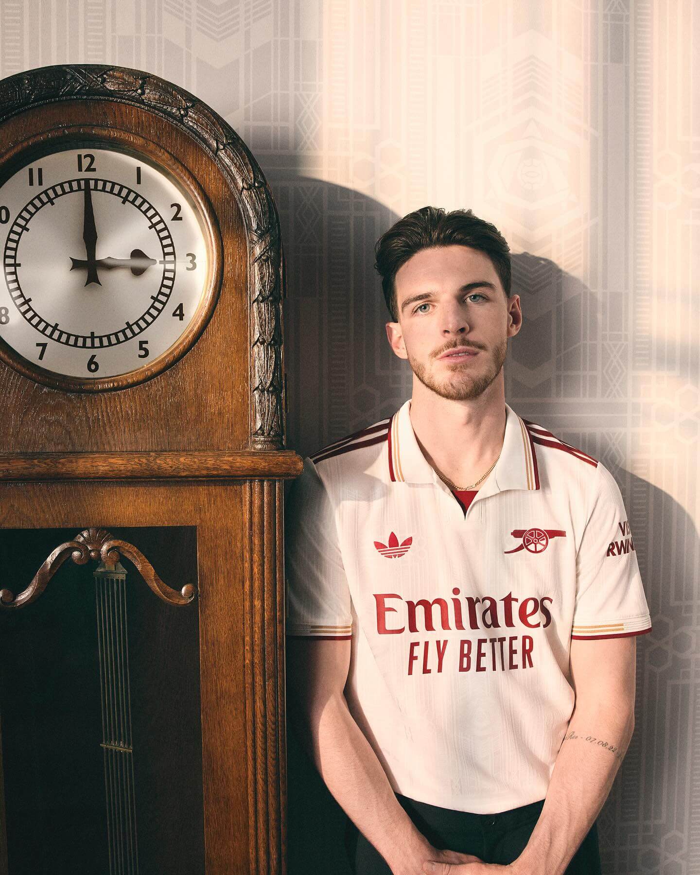 camisa-arsenal-25-26-2025-206-branca-third-alternativa-modelo-torcedor-masculina-madueke-odegaard-saka-gabriel-martinelli-jesus-magalhaes-havertz-rice-zinchenko-zubimendi-1