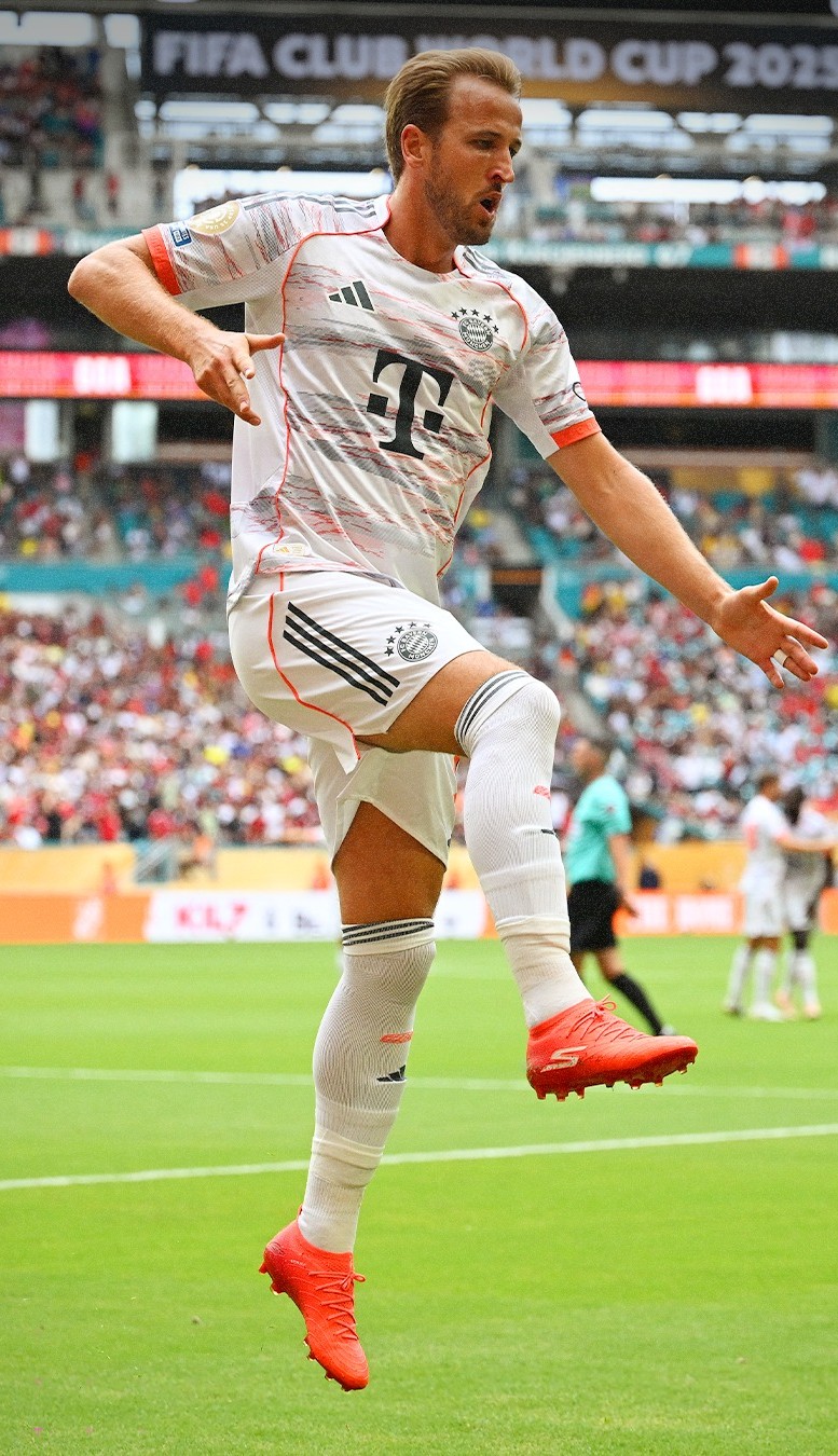 camisa-bayern-de-munique-25-26-away-branca-bayer-munchen-torcedor-neuer-coman-muller-kimmich-musiala-goretzka-harry-kane-gnabry-davies-palhinha-luis-diaz-tah-olise-