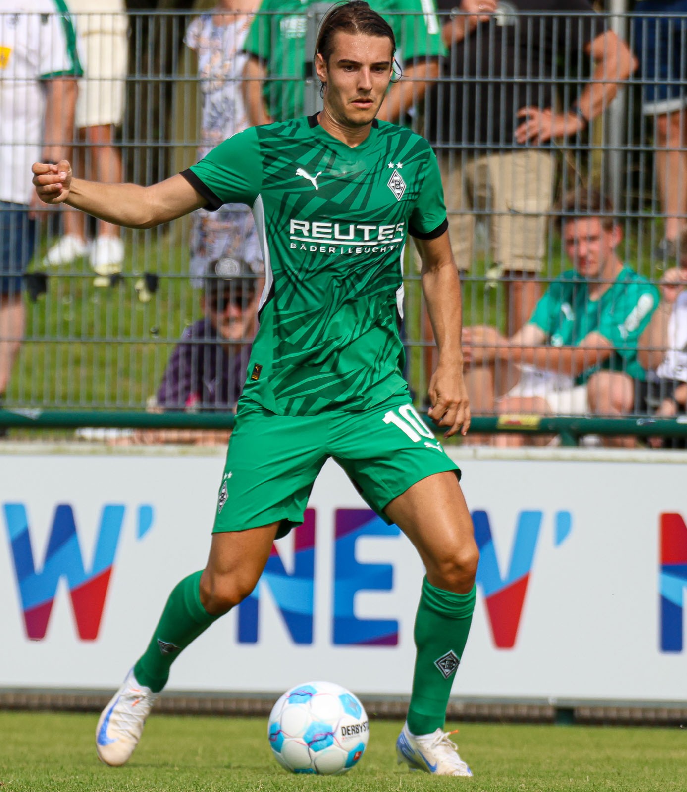 camisa-borussia-monchengladbach-24-25-away-verde-2024-2025-monchen-neuhaus-elvedi-weigl-herrmann-