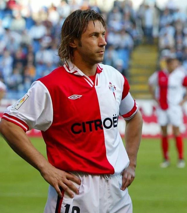camisa-celta-vigo-away-2002-2003-branca-vermelha-modelo-torcedor-retro-masculina-edu-McCarthy-Mostovoi-Juanfran-sylvinho-Giovanella-