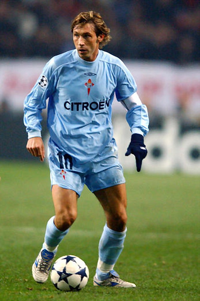 camisa-celta-vigo-home-2003-azul-modelo-torcedor-retro-masculina-edu-Giovanella-Aspas-roger-guerreiro-mostovoi-castanha-