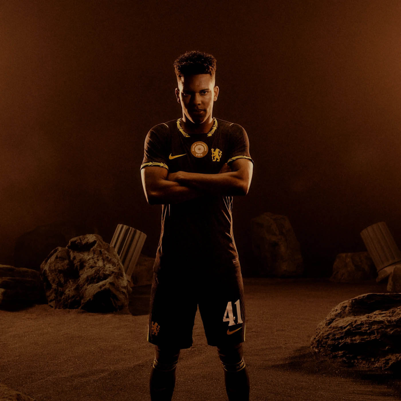 camisa-chelsea-26-27-away-preta-uniforme-reserva-2026-2027-masculina-modelo-player-estevao-joao-pedro-neto-henderson-caicedo-lavia-palmer-fofana-