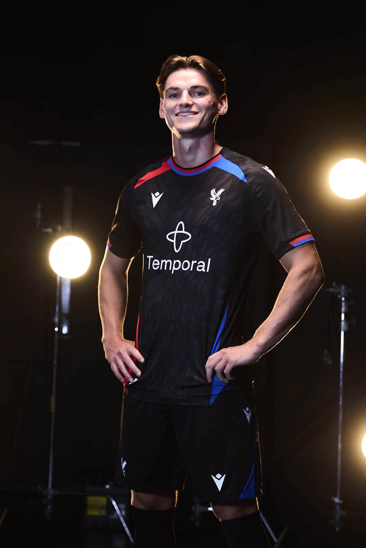 camisa-crystal-palace-away-26-27-preta-2026-2027-modelo-torcedor-matheus-franca-chalobah-lerma-sarr-mateta-nketiah-doucoure-