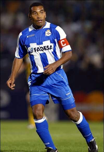 camisa-deportivo-la-coruna-retro-03-04-home-2003-2004-branca-azul-uniforme-titular-mauro-silva-djalminha-scaloni-capdevila-