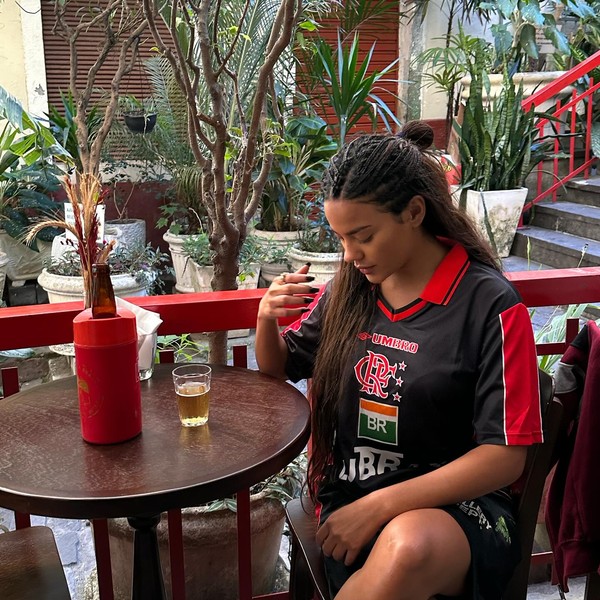 camisa-flamengo-1999-third-preta-retro-bebeto-romario-caio-ribeiro-maria-de-fatima-bella-campos-