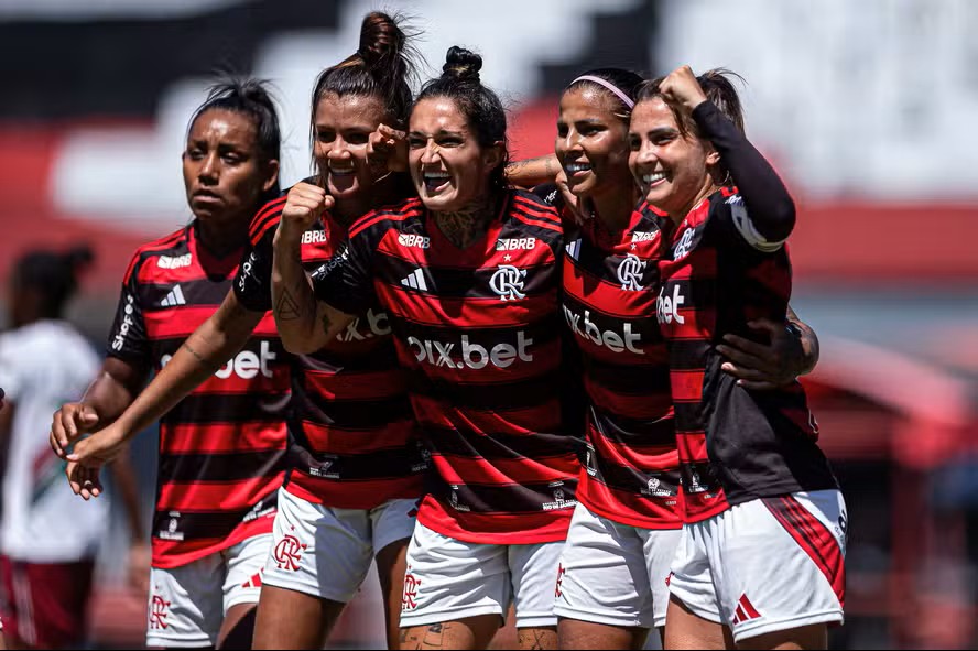 camisa-flamengo-2025-2026-home-i-tutular-rubro-negra-vermelha-preta-feminina-woman-arrascaeta-saul-jorginho-pedro-