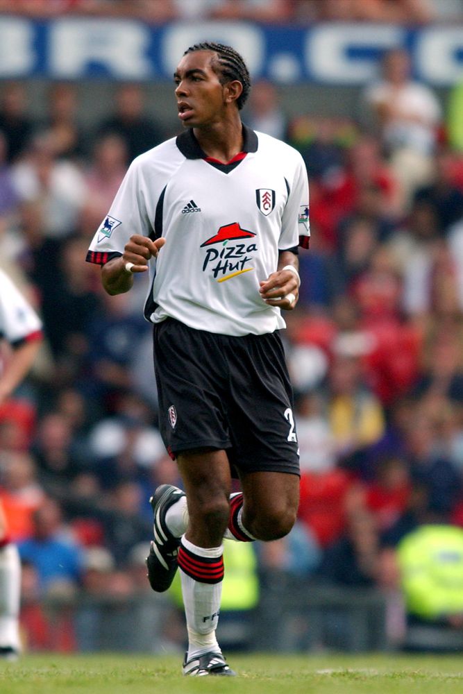 camisa-fulham-retro-01-02-home-branca-2001-2002-masculina-modelo-torcedor-van-der-sar-saha-collins-