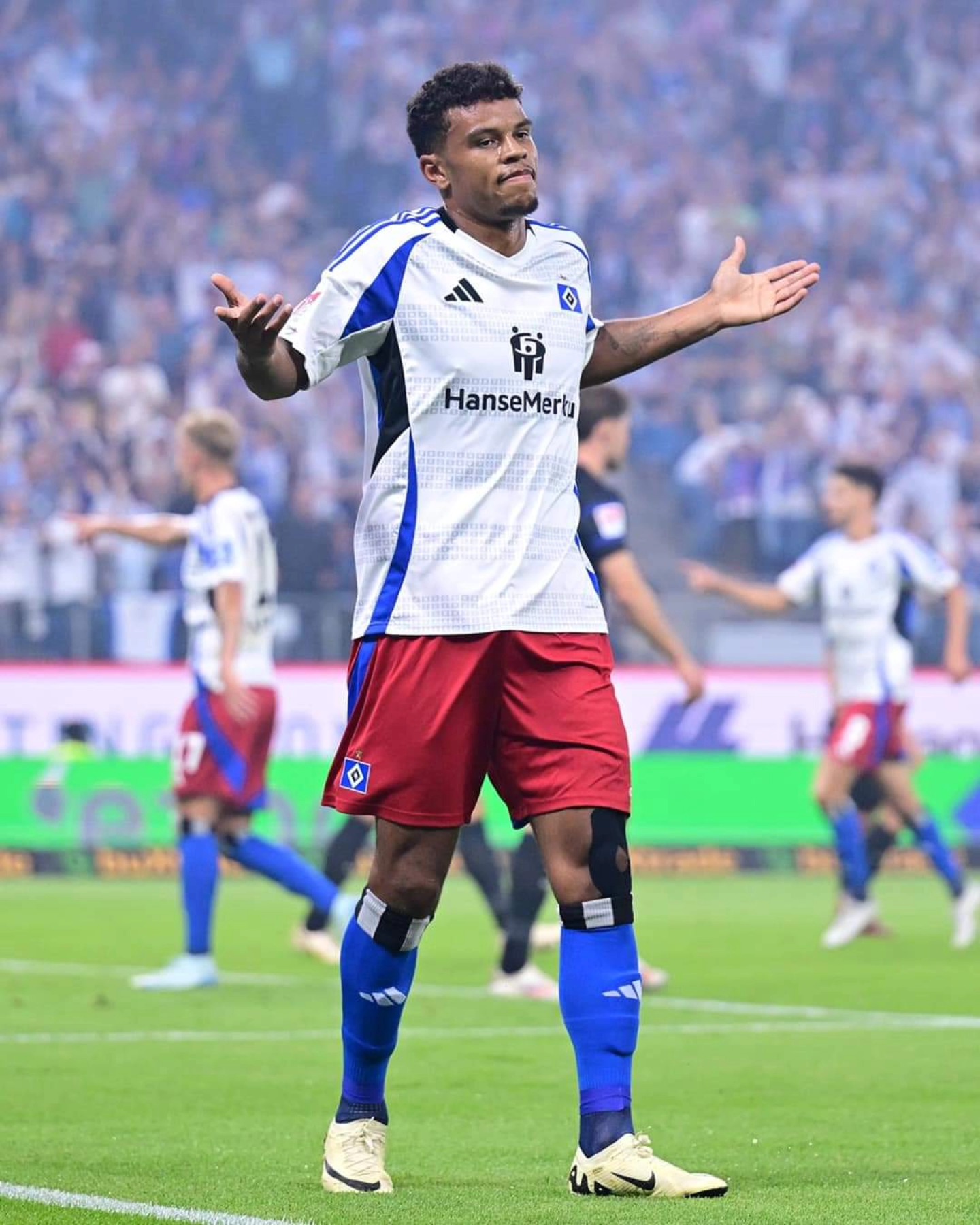 camisa-hamburgo-24-25-home-branca-2024-2025-modelo-torcedor-titular-