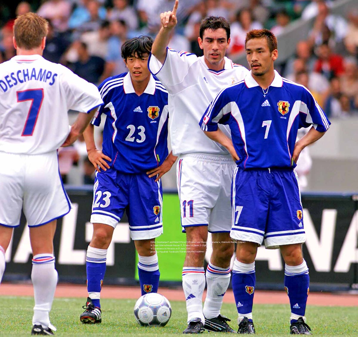camisa-japao-1999-retro-home-azul-copa-america-masculina-modelo-torcedor-Kawaguchi-Hattori-nakata-Yanagisawa-Takahara-Wagner-Lopes-Maezono-