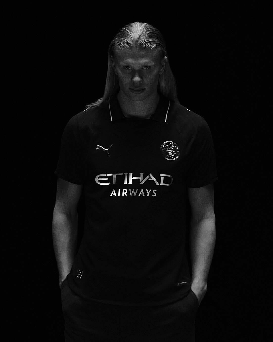 camisa-man-city-away-25-26-2025-2026-preta-reserva-masculina-modelo-torcedor-pep-guardiola-haaland-foden-bernardo-silva-rodri-savinho-cherki-donnarumma-