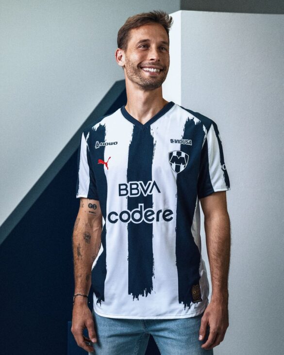 camisa-monterrey-25-26-home-2025-2026-azul-uniforme-titular-modelo-torcedor-sergio-ramos-canales-ocampos-oliver-torres-corona-