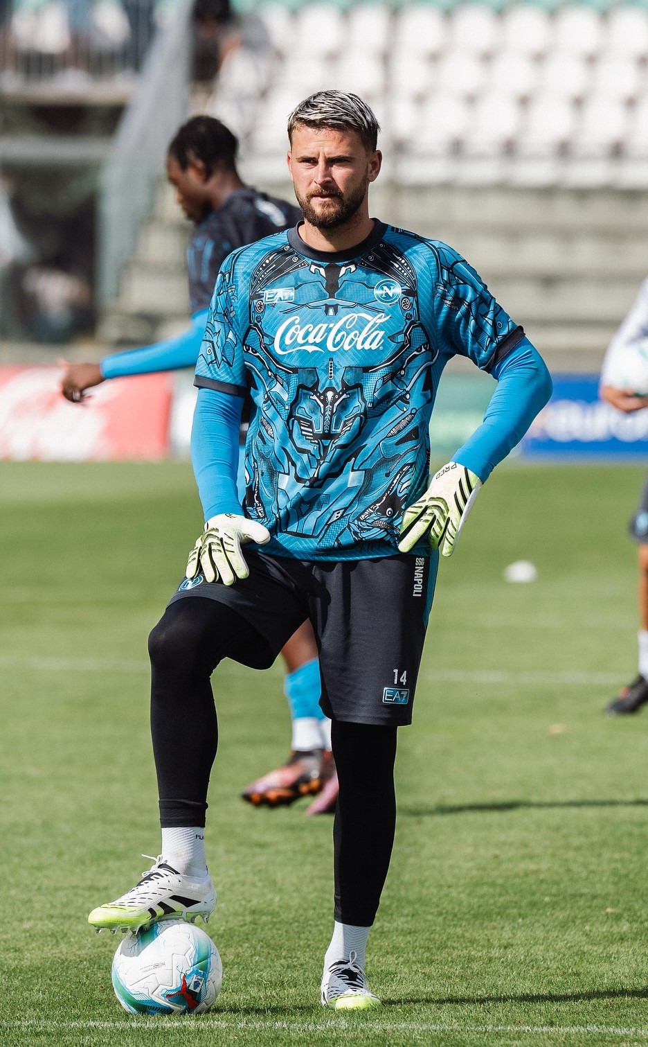 camisa-napoli-treino-cyborgfit-25-26-2025-2026-azul-masculina-modelo-torcedor-kevin-de-bruyne-lukaku-mctominay-gilmour-politano-di-lorenzo-lorenzo-