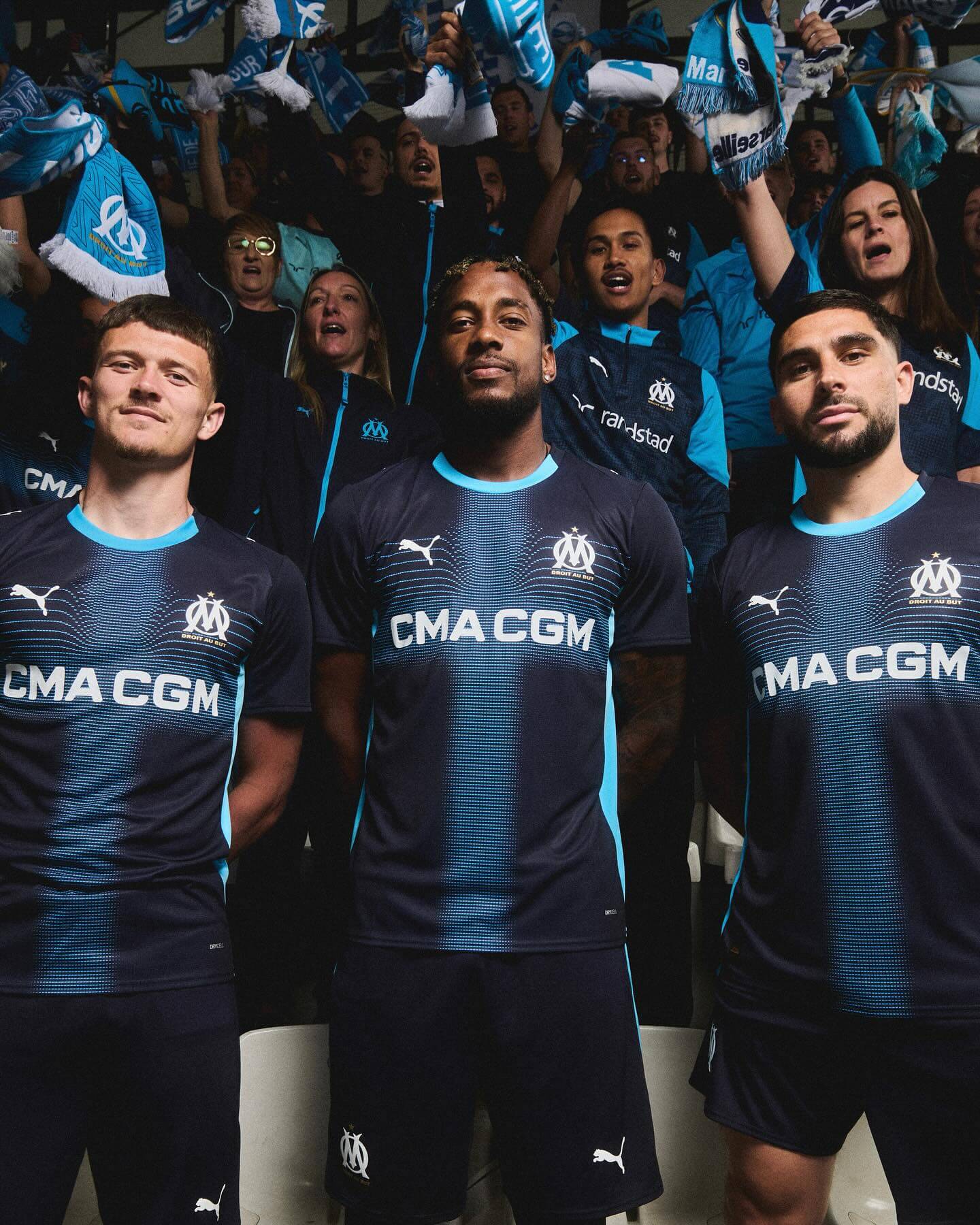 camisa-olympique-marseille-away-25-26-2025-2026-azul-masculina-modelo-torcedor-greenwood-gouiri-hojberg-rulli-aubameyang-igor-paixao-pavard-