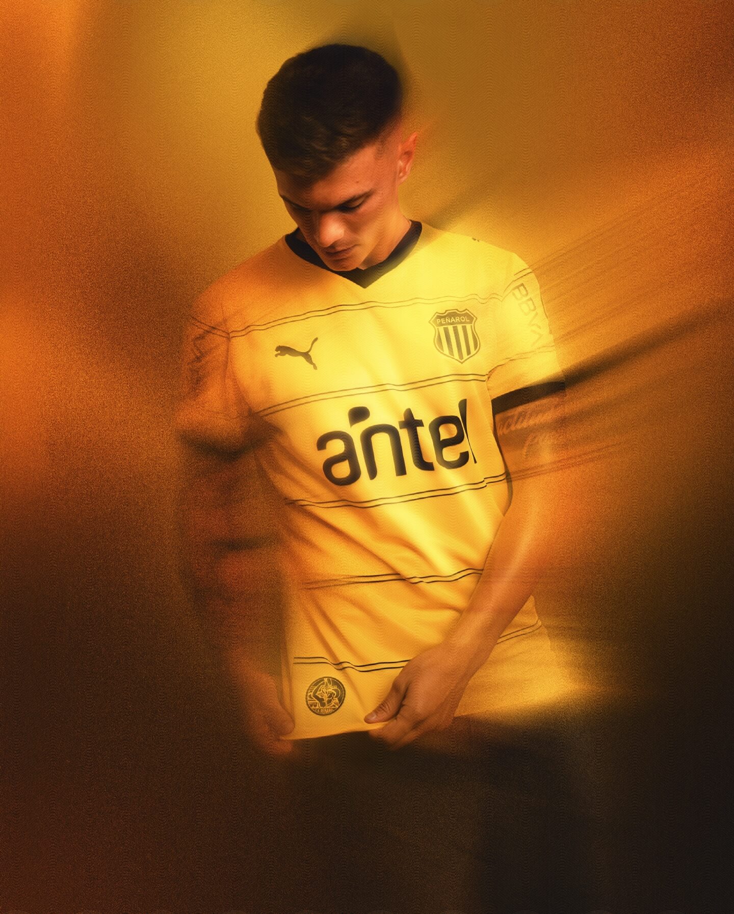 camisa-penharol-penarol-peñarol-carbonero-away-uniforme-reserva-26-27-2026-2027-amarela-listrada-aurinegro-montevideu-abel-hernandez-leo-fernandez-laxalt-