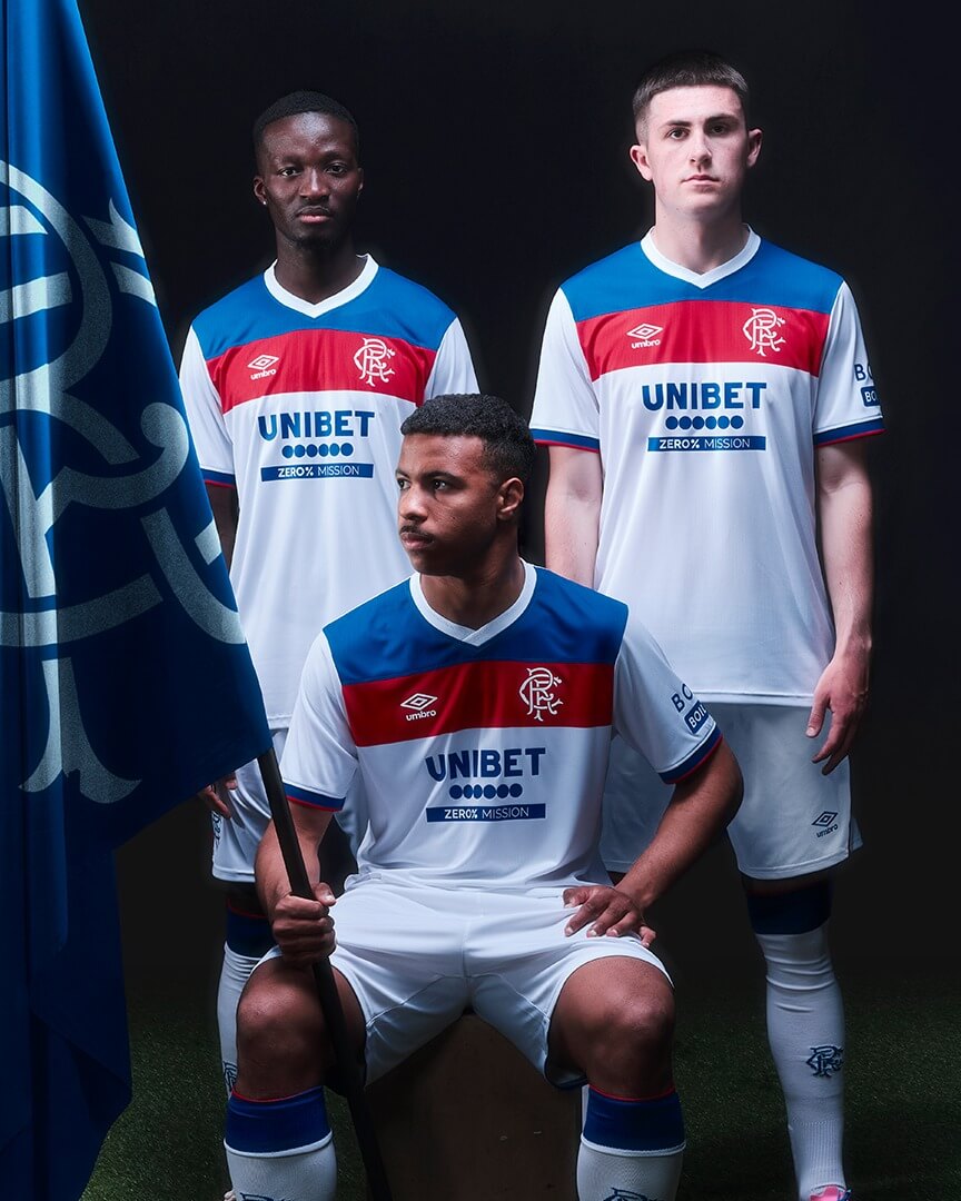 camisa-rangers-escocia-away-25-26-2025-2026-modelo-torcedor-branca-