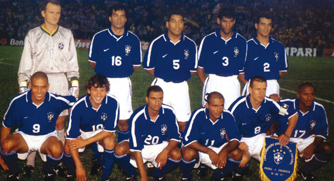 camisa-retro-selecao-brasileira-brasil-1997-azul-away-reserva-ronaldo-romario-taffarel-cafu-roberto-carlos-dunga-leonardo-denilson-ronaldinho-rivaldo-edmundo-