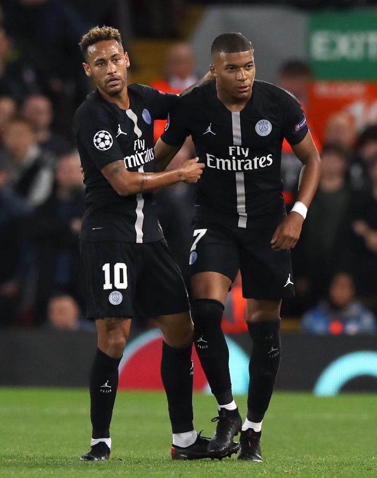camisa-retrô-psg-paris-saint-germain-jordan-champions-league-masculina-2018-2019-18-19-modelo-fan-torcedor-preta-neymar-ney-nj-mbappe-marquinhos-cavani-dani-alves-thiago-silva-
