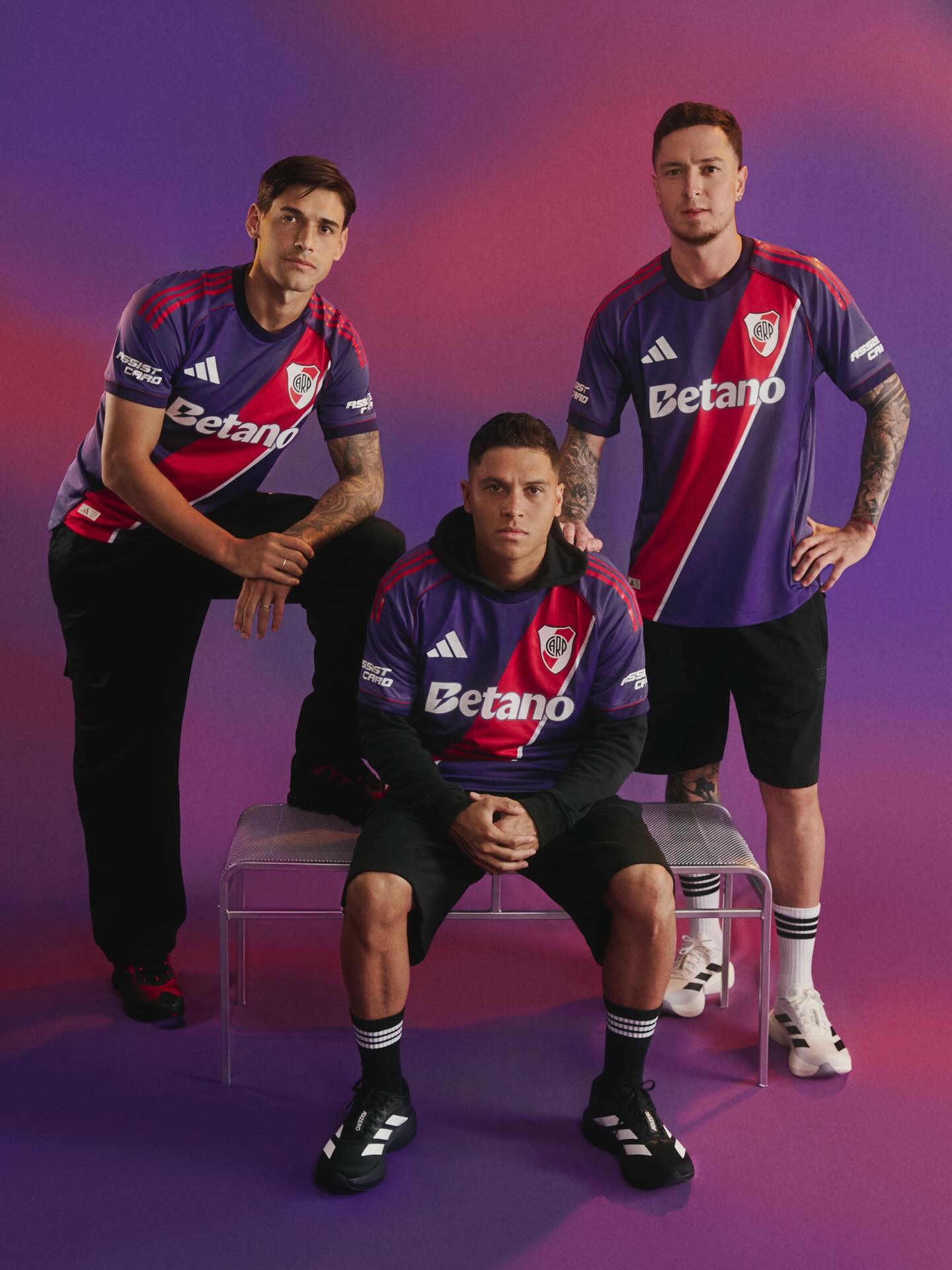 camisa-river-plate-2026-third-roxa-borja-nacho-fernandez-galoppo-lanzini-quintero-armani-pezzella-salas-moreno-vina-montiel-vera-beltran-galarza-kendry-paez-borre-