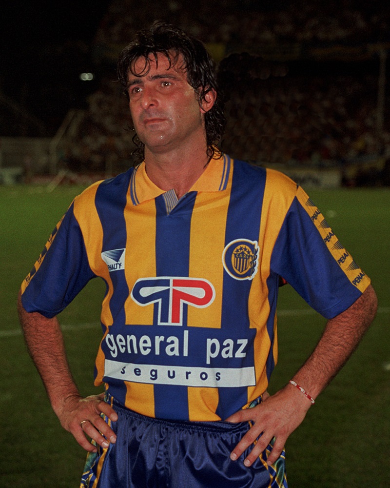 camisa-rosario-central-home-1995-1996-1997-95-96-amarela-azul-listrada-titular-3