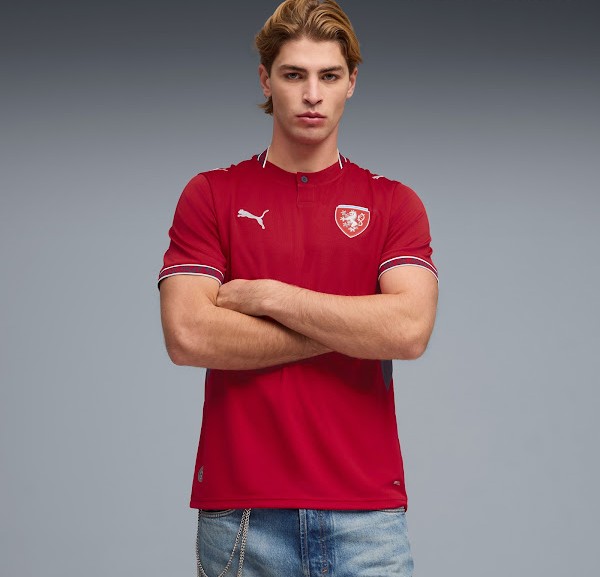 Camisa Sele&ccedil;&atilde;o Rep&uacute;blica Tcheca I Home 2026 Masculina Modelo Torcedor Vermelha