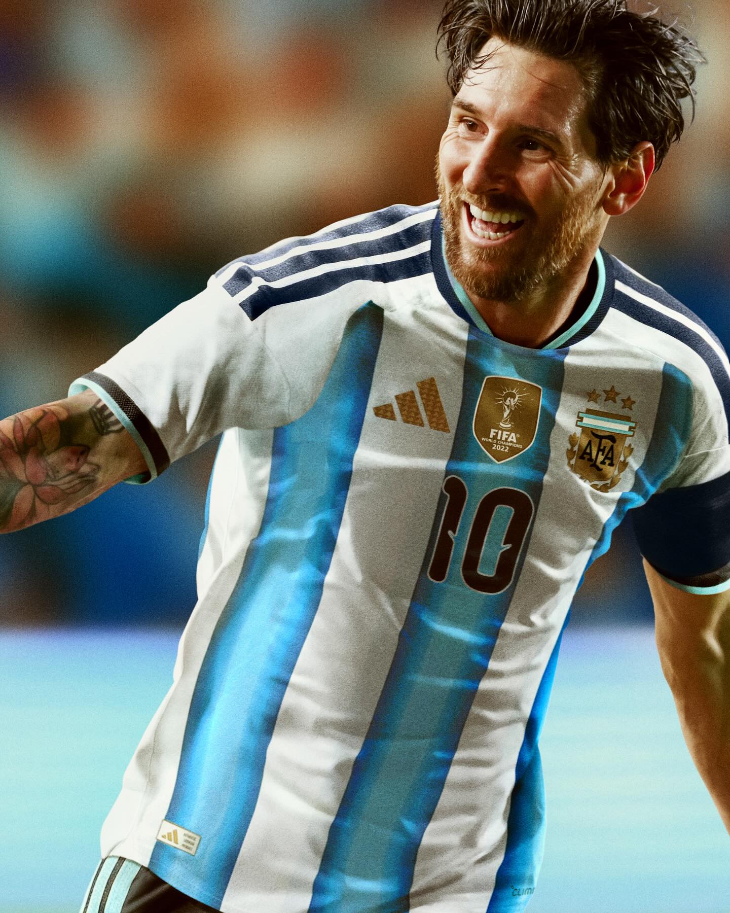 camisa-seleção-argentina-copa-do-mundo-2026-home-uniforme-titular-branco-azul-masculina-modelo-torcedor-lionel-messi-julian-alvarez-enzo-fernandez-lautaro-martinez-rodrigo-de-paul-