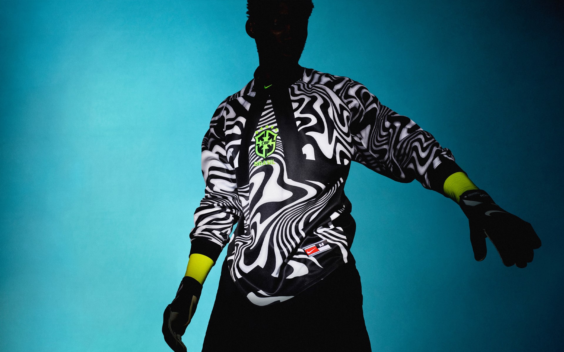 camisa-seleção-brasileira-brasil-goleiro-uniforme-copa-do-mundo-2026-hollywood-keppers-branca-estrela-masculina-modelo-torcedor-fan-alisson-neymar-vini-jr-