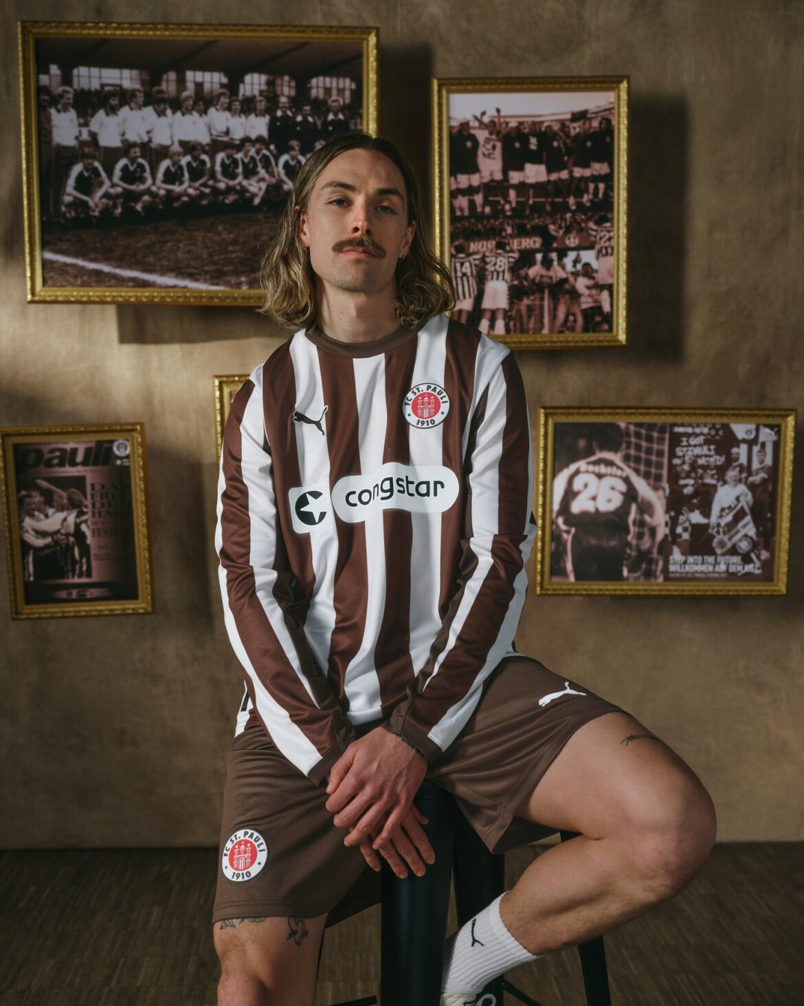 camisa-st-pauli-25-26-home-2025-2026-branca-marrom-modelo-torcedor-titular-irvine-