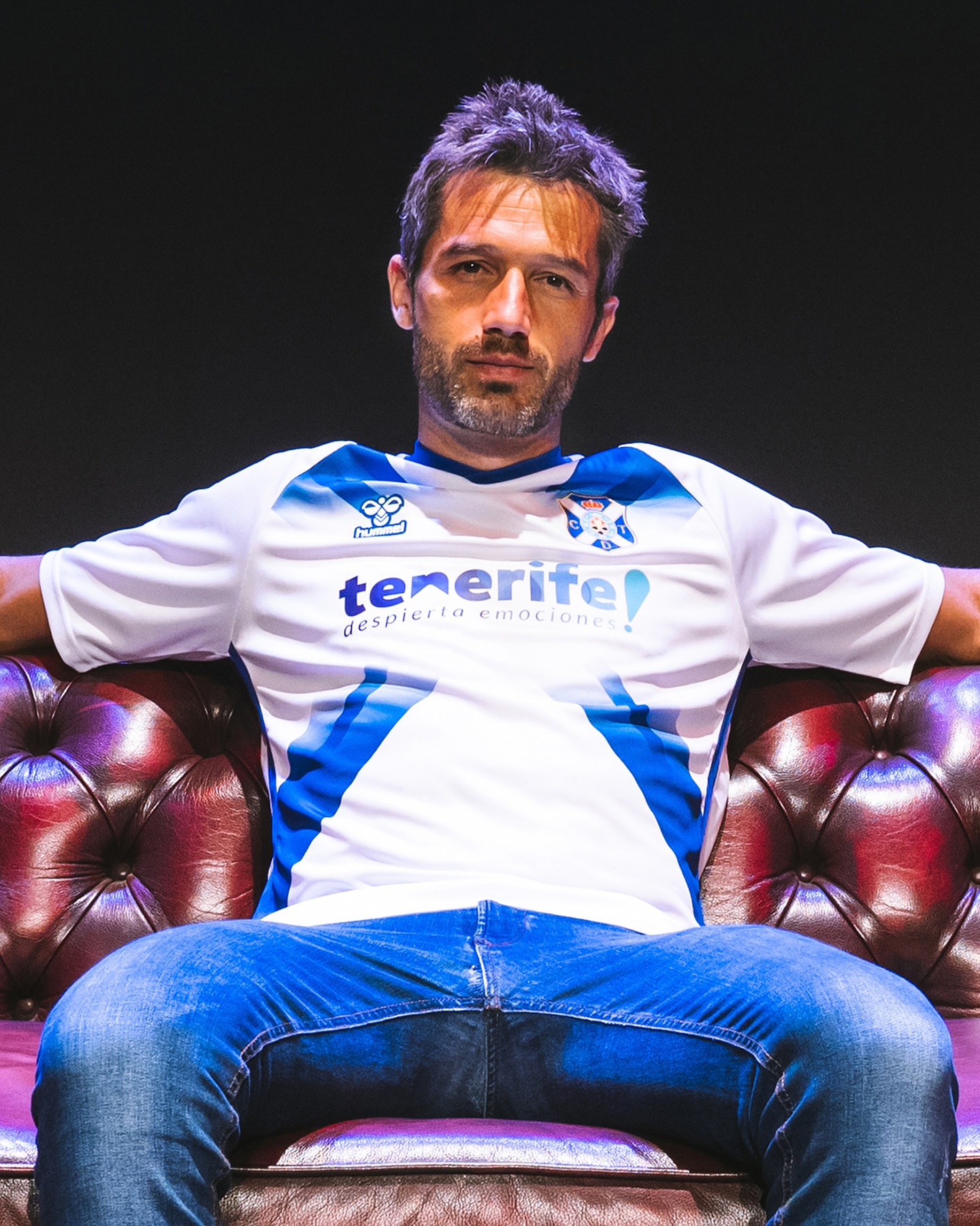 camisa-tenerife-24-25-home-2024-2025-branca-modelo-torcedor-masculina-marlos-moreno-