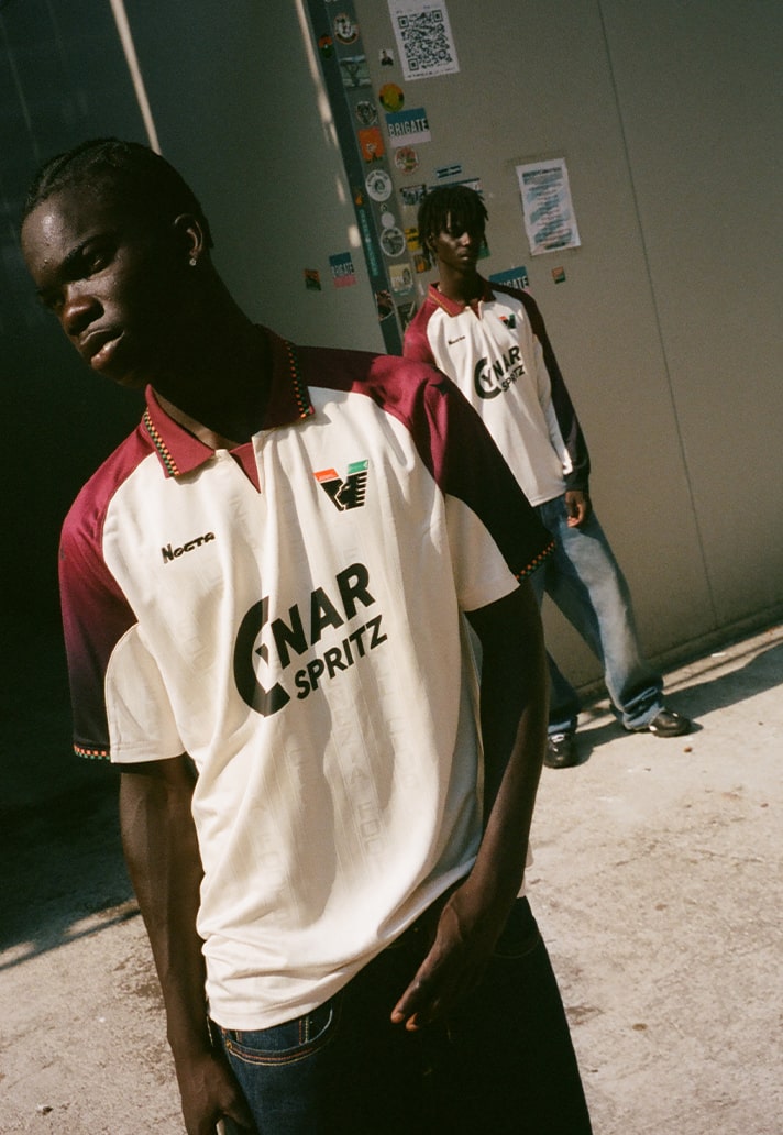 camisa-venezia-25-26-away-2025-2026-creme-bordo-bege-uniforme-reserva-