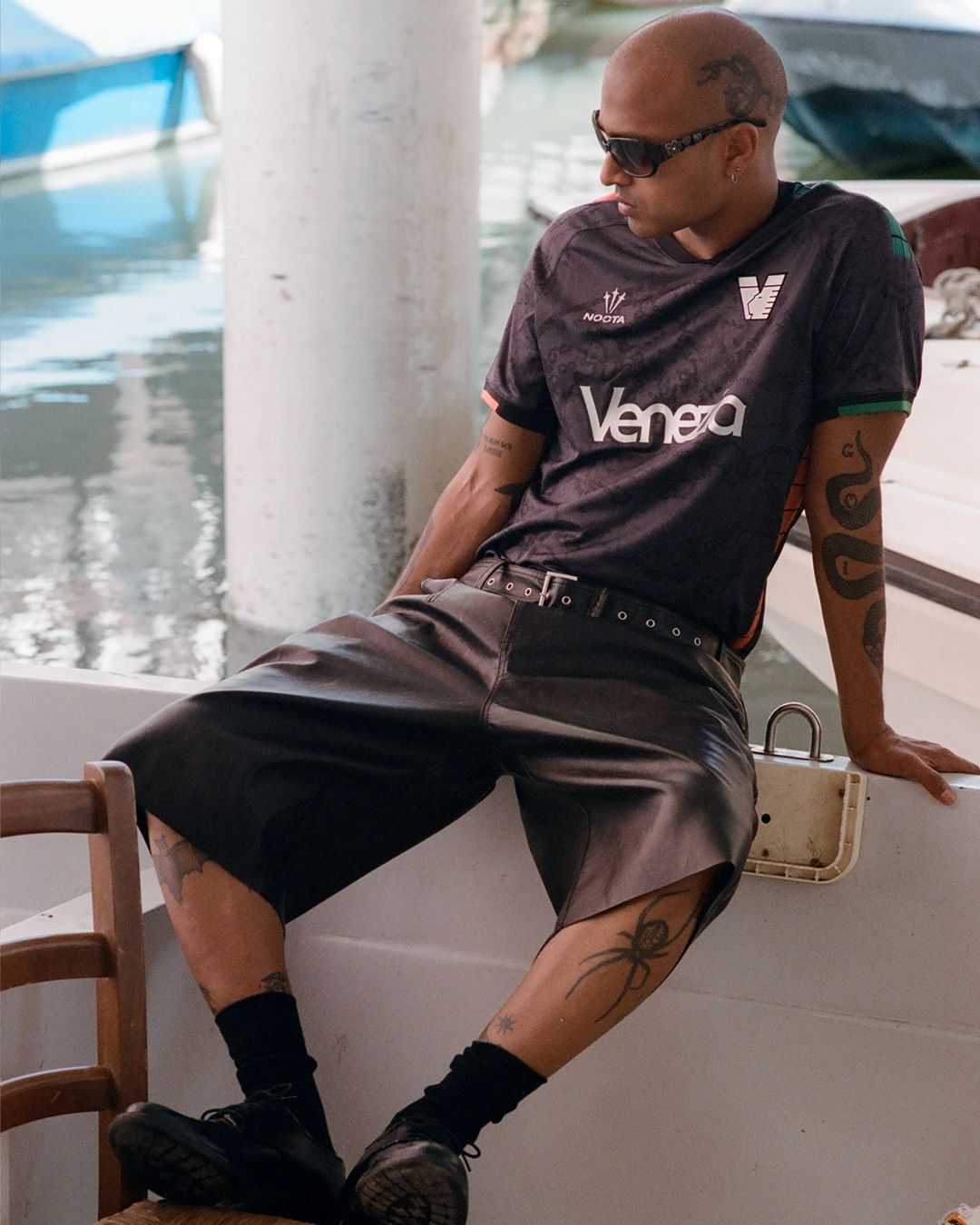 camisa-venezia-25-26-home-2025-2026-preta-verde-laraja-uniforme-titular-