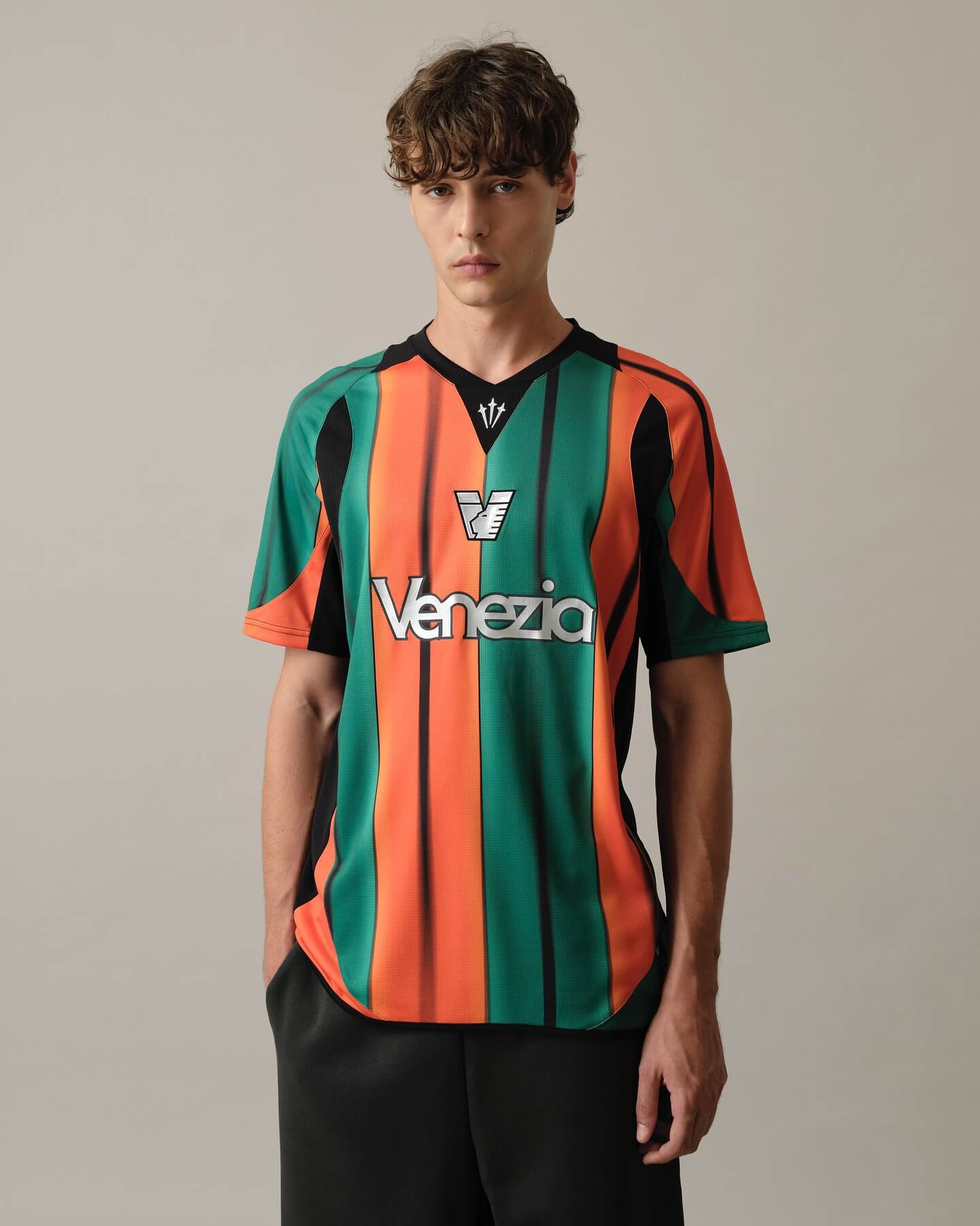 camisa-venezia-25-26-third-2025-2026-verde-laranja-uniforme-alternativo-terceira-camisa-