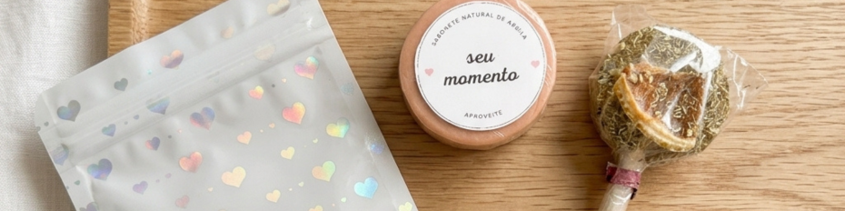 Produtos Para Mãe que Nasce - chá, amigurumi e escalda-pés