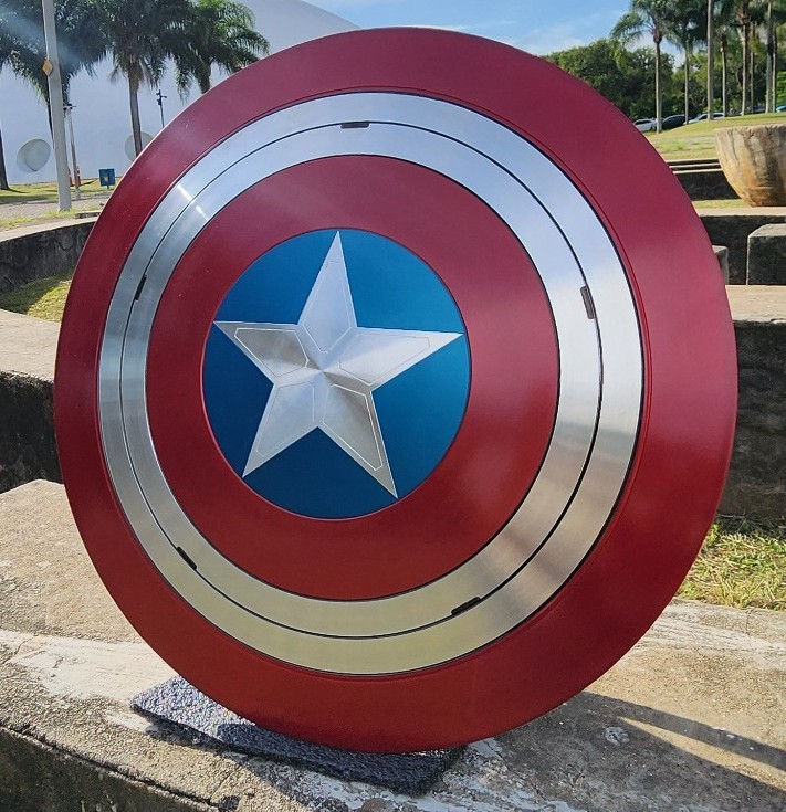 Escudo produzido pela Creative Geek