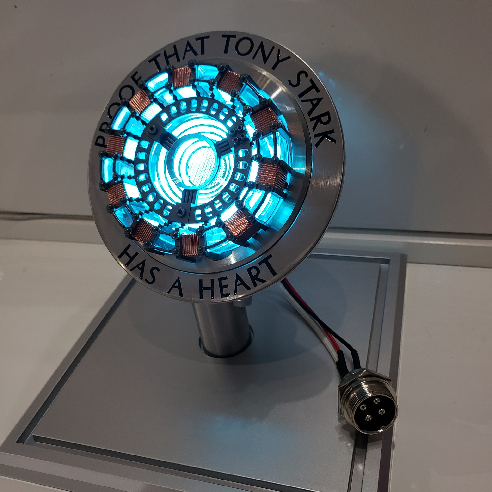 Reator produzido pela Creative Geek