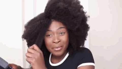 Escova Alisadora Profissional Alisa, Seca, Hidrata, Modela e Anti-Frizz - Bivolt Super Straight | Ultimas unidades