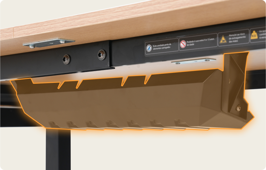 Ilustrativo da mesa F40 DT3 com o suporte organizador de fios em destaque