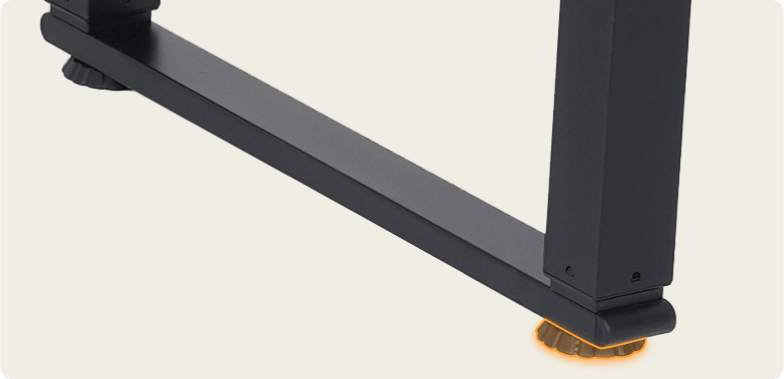 Ilustrativo da mesa F40 DT3 com o nivelador de piso, de 3cm, em destaque