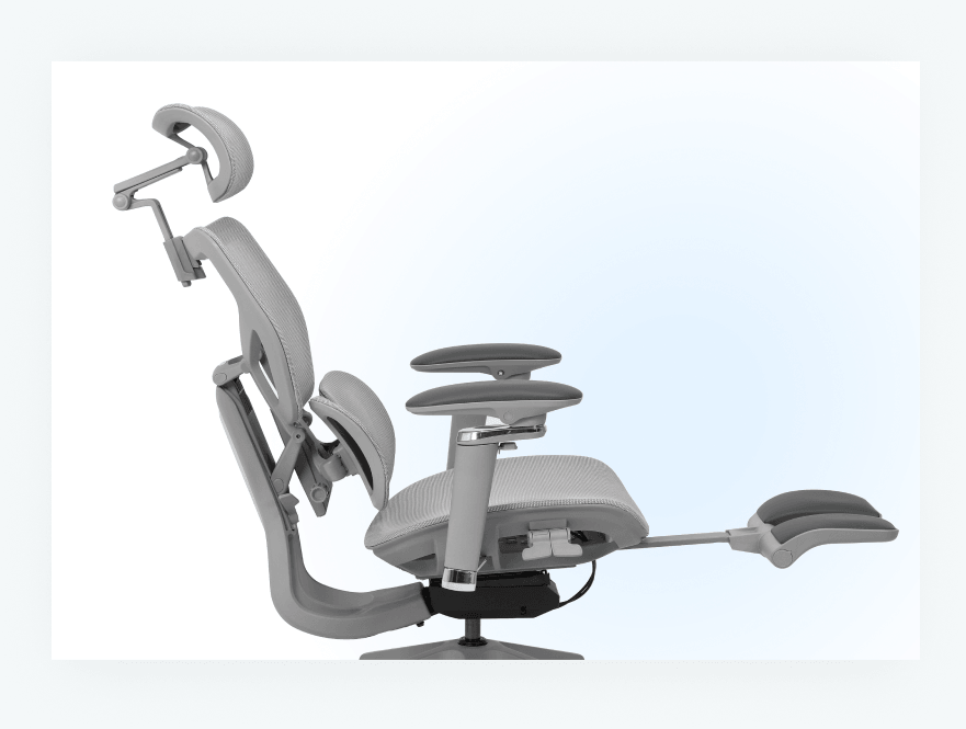 Cadeira ergonômica Glacius reclinada com o apoio de pé retrátil estendido para descanso
